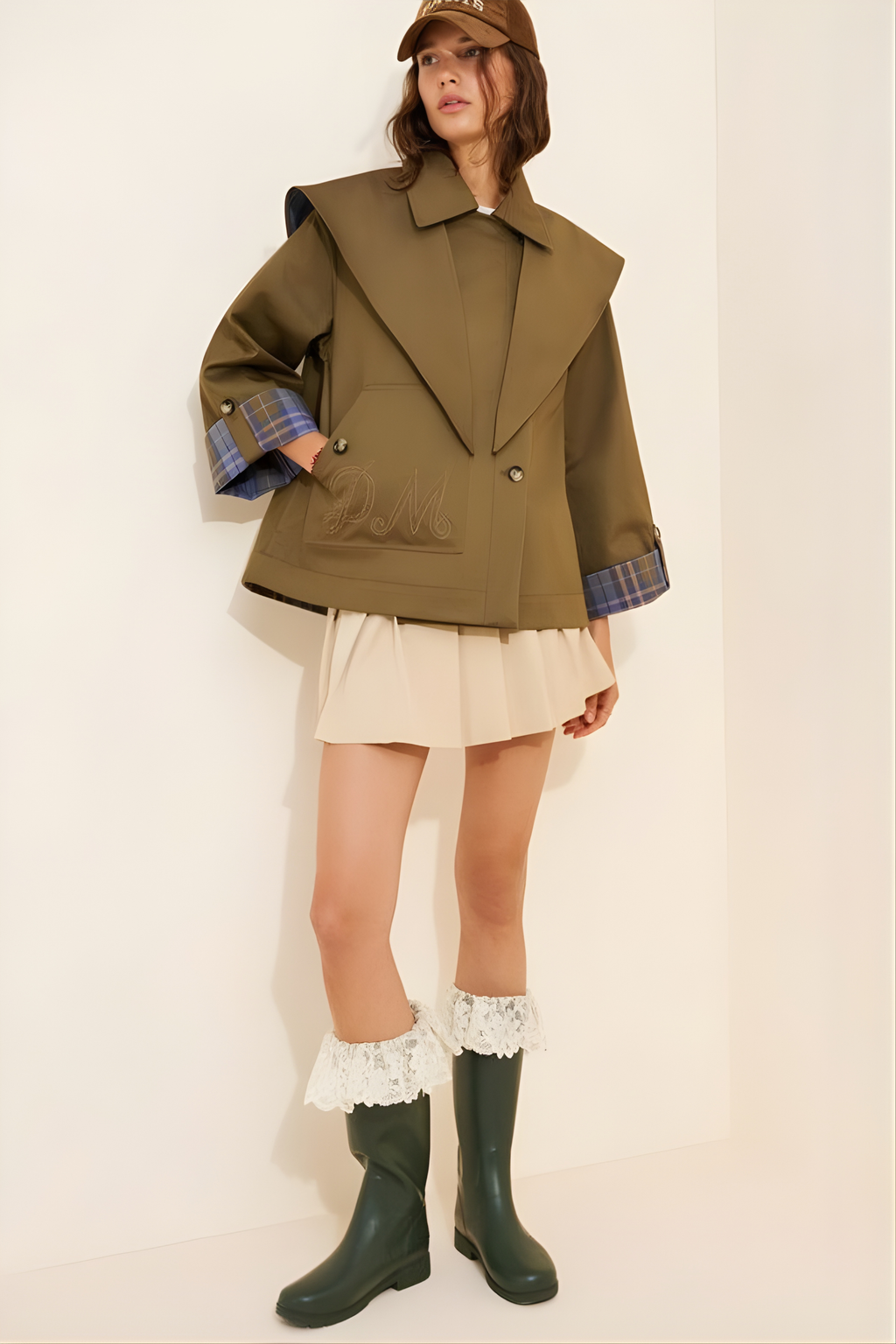 Reversible Cropped Trench Coat | Chic Layered Look for Women