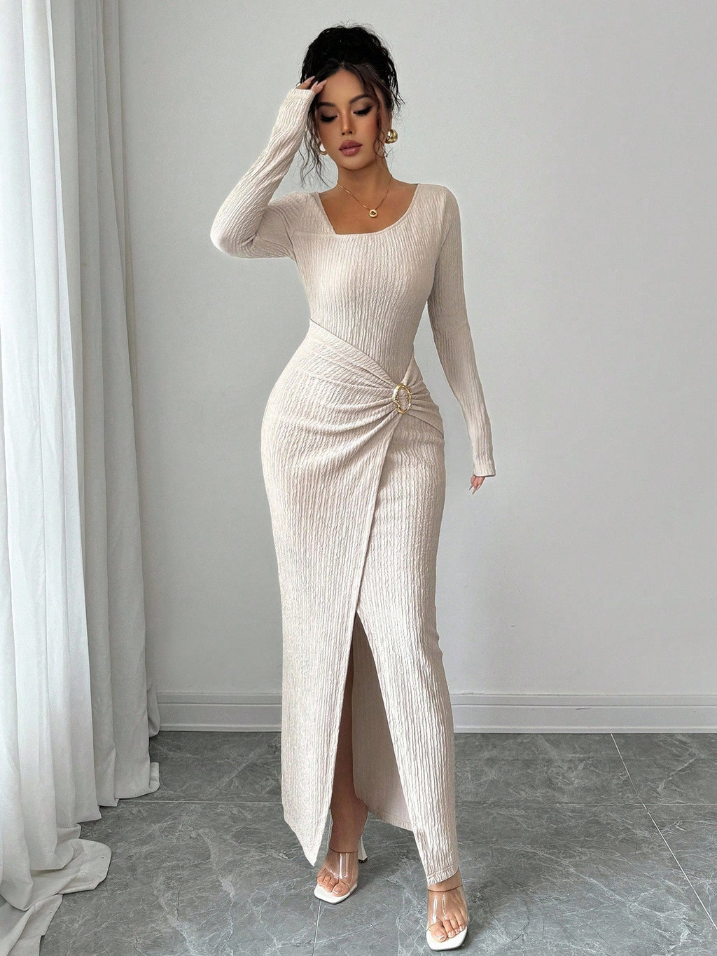 Zwarte sculptuur maxi-jurk met wikkeldetail