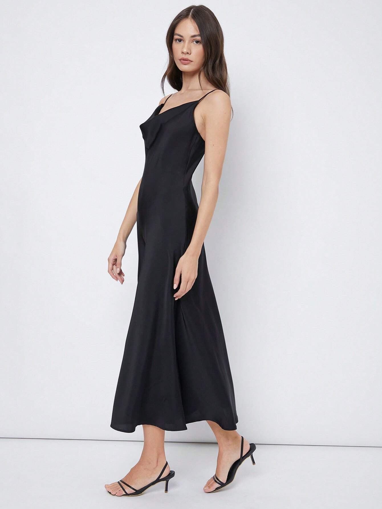Luxe Satijnen Slip Midi-jurk