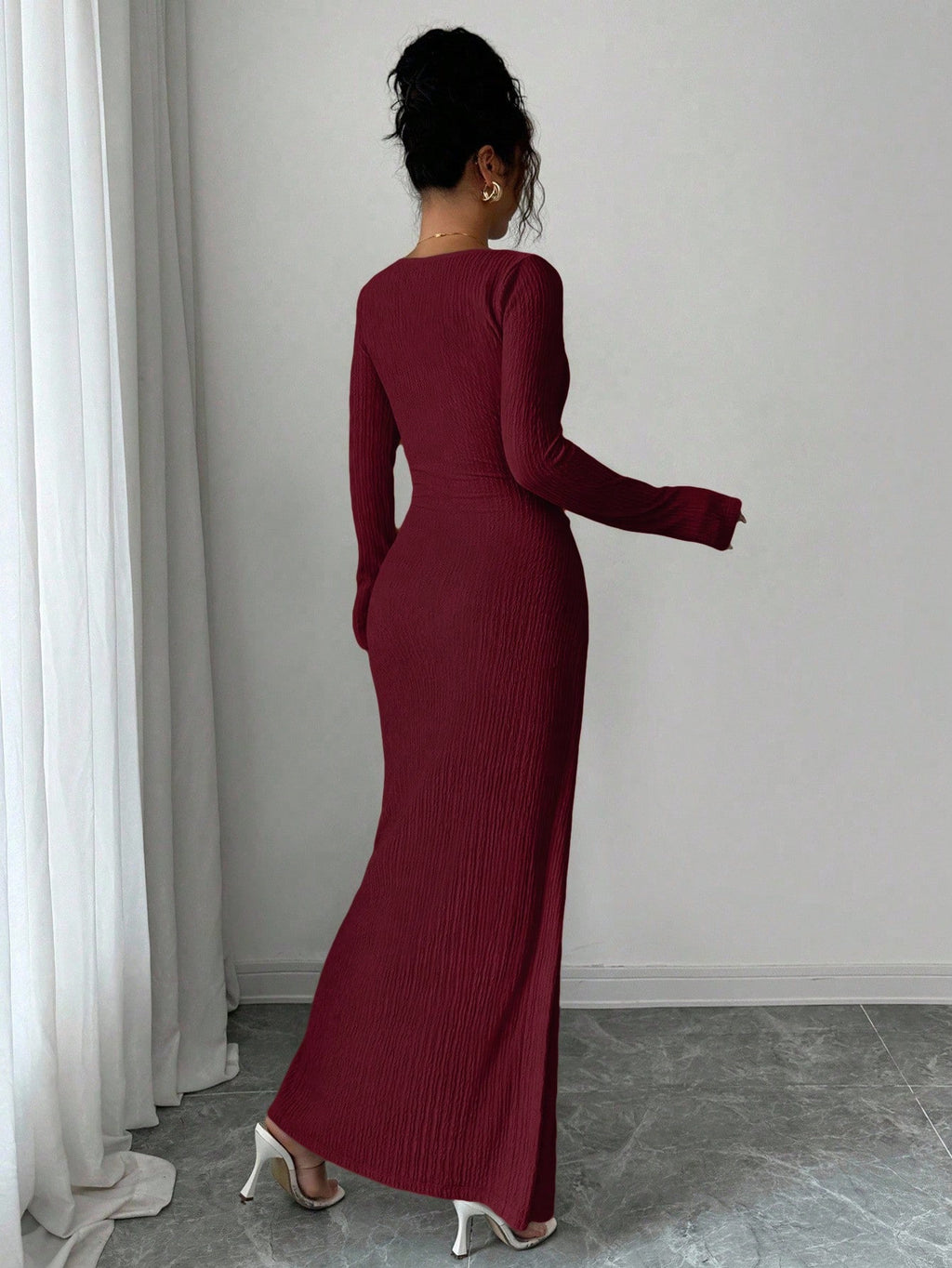 Zwarte sculptuur maxi-jurk met wikkeldetail