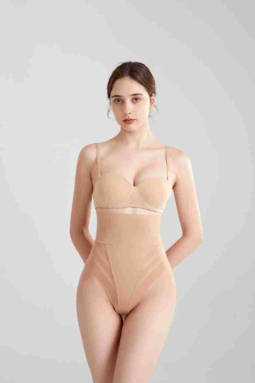 Naadloze corrigerende string met hoge taille