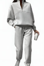 Two-Piece Women's Jogger Set in Cotton Blend with Hoodie and Sweatpants | Perfect for Autumn - Gray