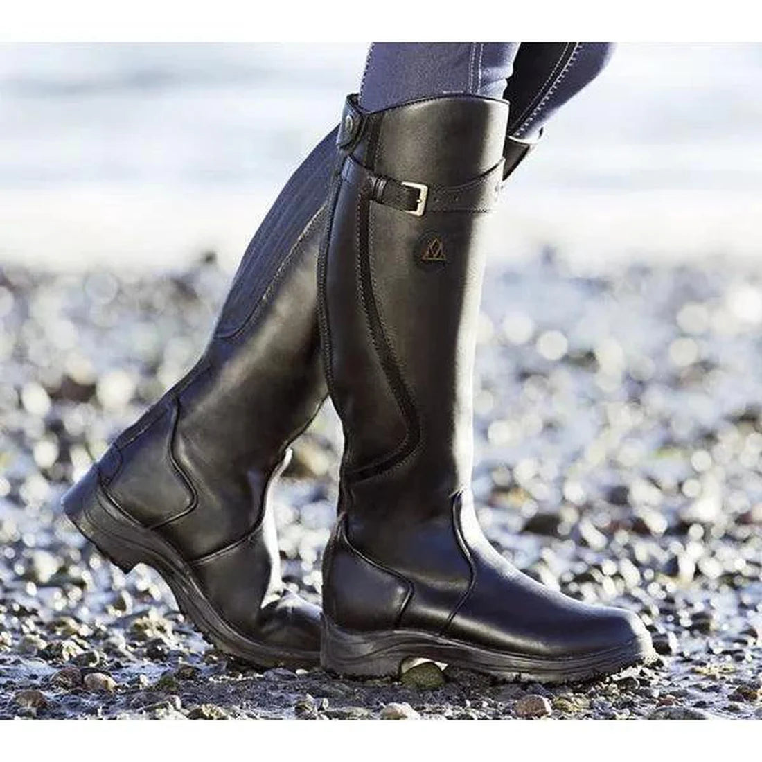 Elegant Waterproof Women's Boots | Warm Outdoor Boots