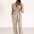 Women's Two-Piece Suit with Tie | Confidence and Effortless Elegance