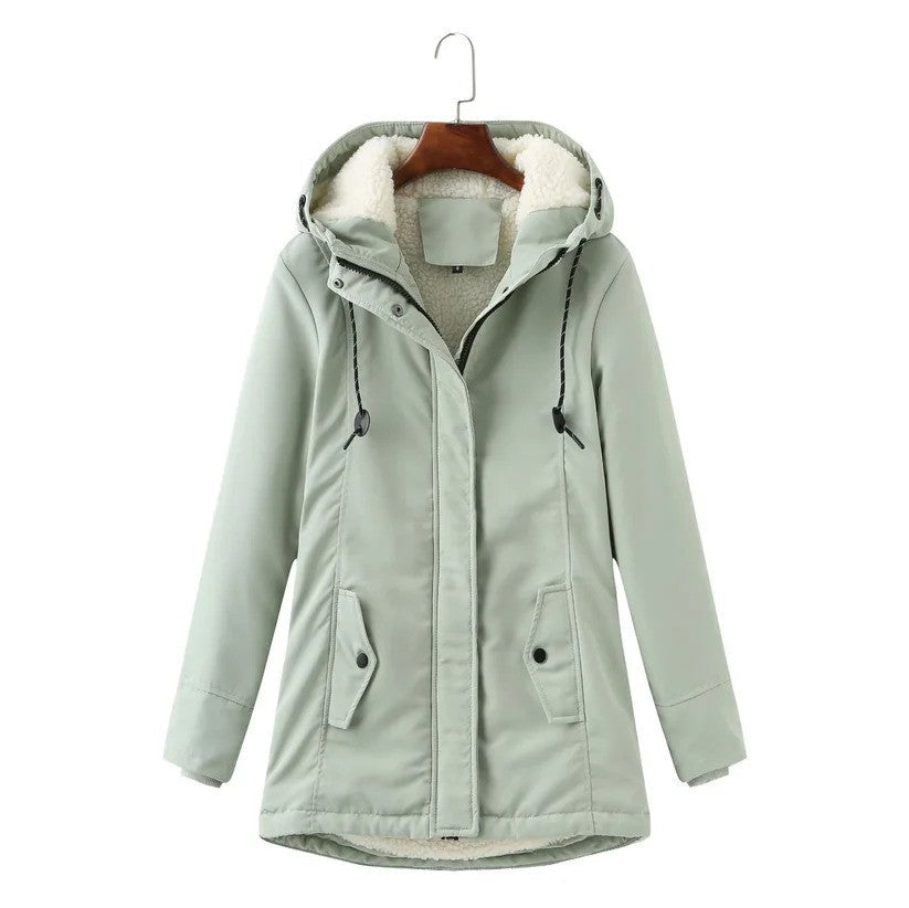 Women's Winter Coat with Warm Lining, Hood & Zipper | Perfect for Cold Winter Days - Green