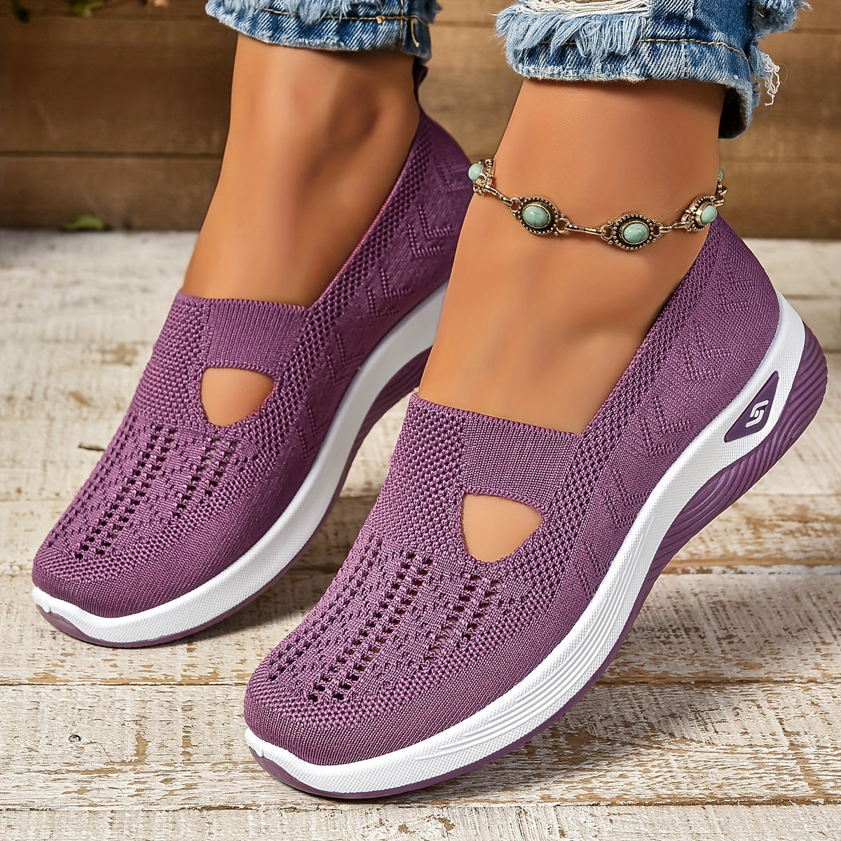 Comfortable Shoes with Cushioning  Non Slip, Breathable, Lightweight