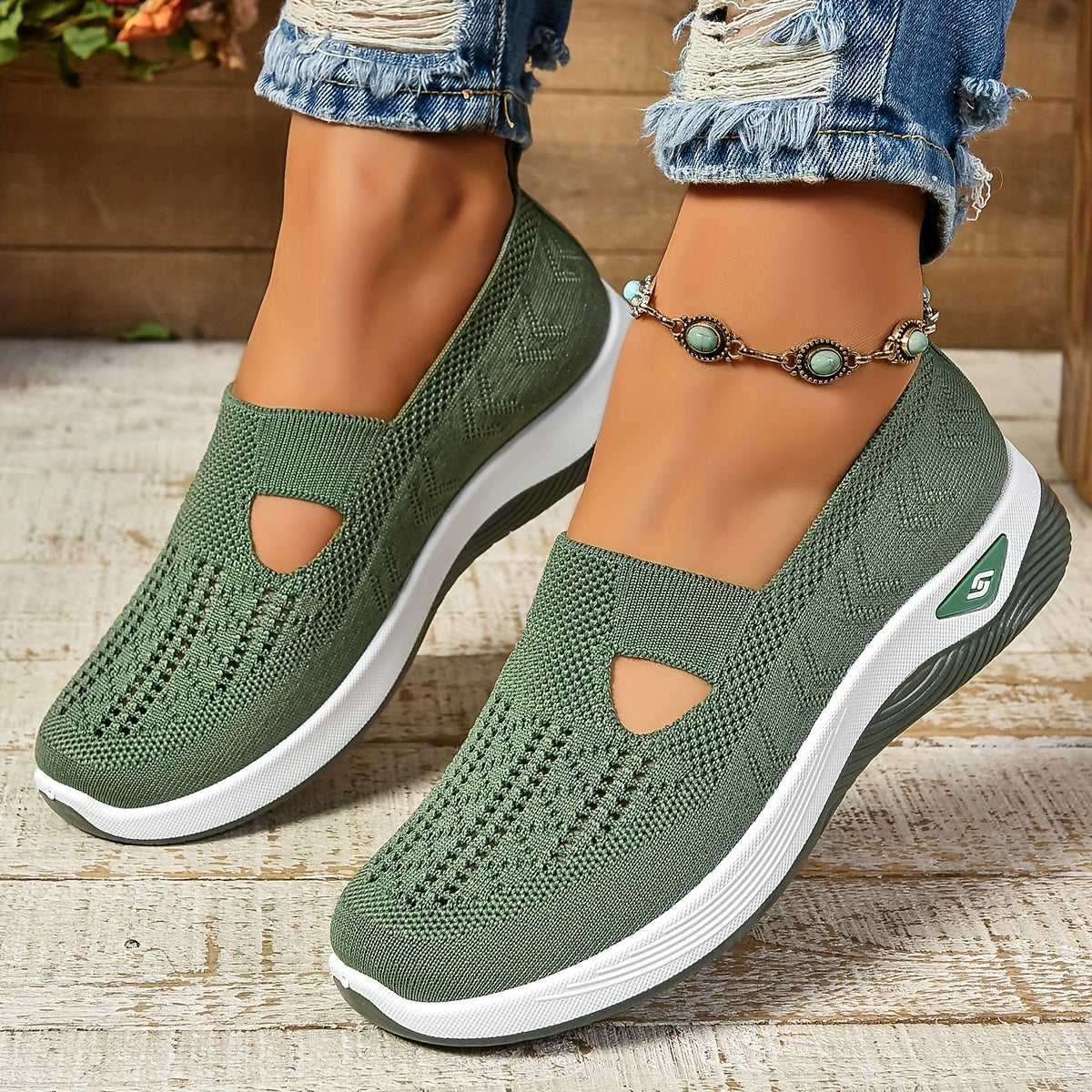 Comfortable Shoes with Cushioning  Non Slip, Breathable, Lightweight